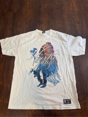3/$30 ☀️ Hustle Gang White Tee with Blue & Red Native Graphic